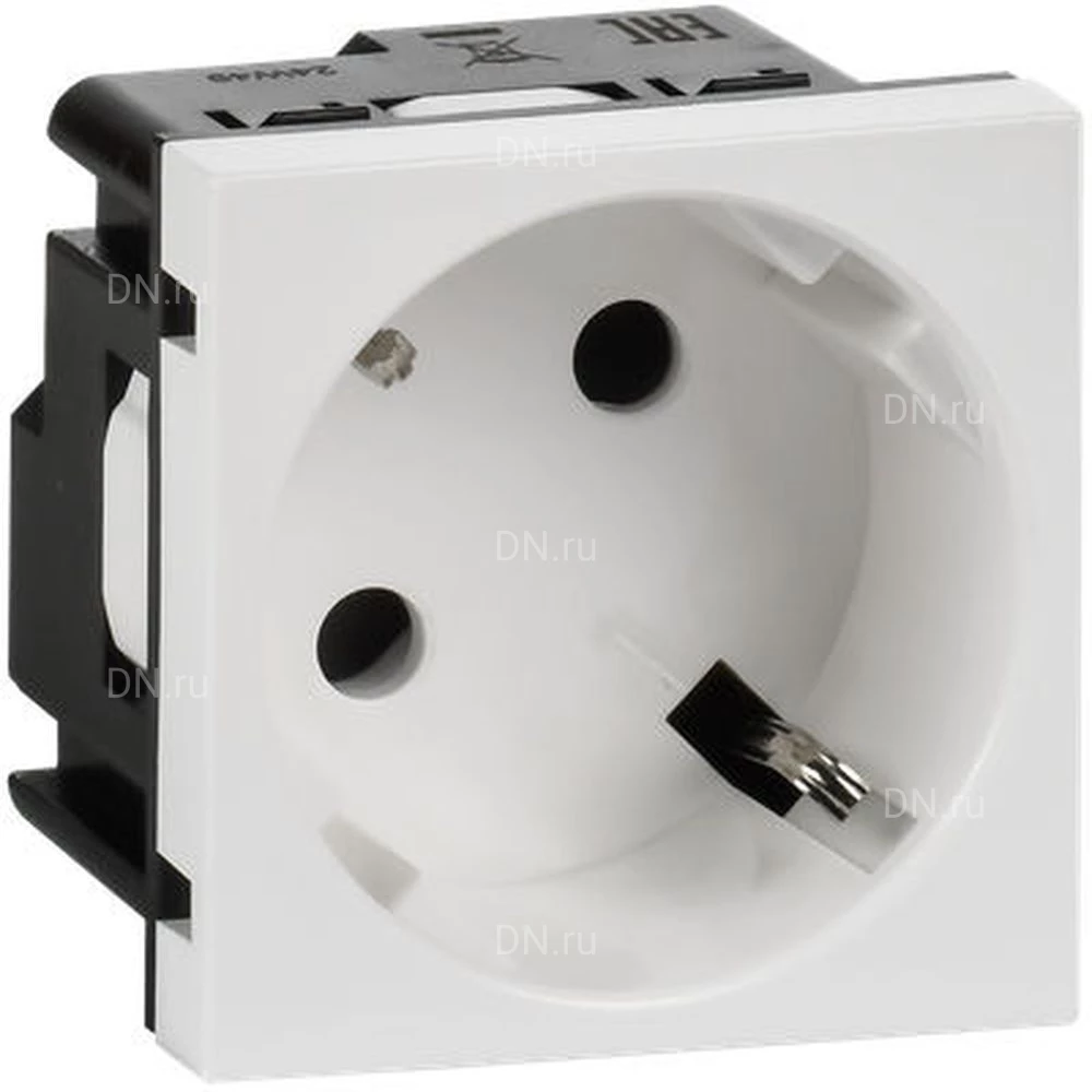 Розетка Daccord 45х45 4521052 45° с заземляющим контактом, c защитной шторкой, с винтовым зажимом (2 модуля), цвет - белый