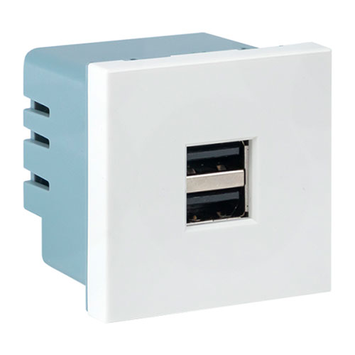 Розетки EKF C-Line USB 45х45 2 модуля, материал – PC-ABS, без индикатора, 2.1А, 5В, IP20