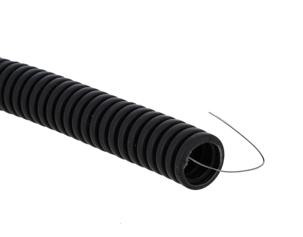 Труба гофрированная EKF Plast Дн20 L100 с протяжкой, корпус - ПВХ, бухта 100 м, цвет - черный