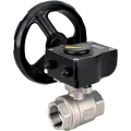 Изображение товара Кран шаровой DN.ru BV3232P(2pc)-FP-T-ISO-H 3″ Ду80 Ру40 полнопроходной двухходовой, нержавеющая сталь SS316, внутренняя резьба, уплотнение - PTFE, с редуктором DN.ru HAM RQN-Z