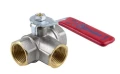Изображение товара Кран шаровой Aquasfera 1020-01 1/2″ Ду15 Ру40 полнопроходной, трехходовой, латунь CW617N никелированная, уплотнение - PTFE, внутренняя резьба, ручка-рычаг