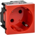 Изображение товара Розетка Daccord 45х45 4525052 45° с заземляющим контактом, c защитной шторкой, с винтовым зажимом (2 модуля), цвет - красный