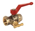 Изображение товара Кран шаровой Danfoss BVR-D 065B8216 1/2″ Ду15 Ру40 полнопроходной, двухходовой, латунь CW617N никелированная, уплотнение - PTFE, внутренняя резьба, ручка-рычаг, со спускником