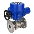Изображение товара Кран шаровой DN.ru BV3131P(3pc)-FP-F-ISO-H Ду100 Ру16 полнопроходной трехсоставной, фланцевый, нержавеющая сталь 304, уплотнение - PTFE, 22х22, F10, WDVF, с электроприводом четвертьоборотным DN.ru QT-N-020M-O2-220VAC-У1 с моментной муфтой и штурвалом