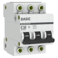 Изображение товара Автоматический выключатель трехполюсный EKF Basic ВА47-29 3P 32А (C) 4.5kА, сила тока 32 А, тип расцепления C, отключающая способность 4.5 kА
