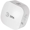 Изображение товара Тройник ЭРА SP-3e-USB 220 В, 16 А, 3500 Вт, 3 розетки, 2 порта USB 2.0, с заземлением, со шторками, цвет - белый