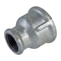 Изображение товара Муфта чугунная переходная резьбовая Fittex 1″х1/2″ Ду25х15 Ру16, внутренняя резьба, оцинкованная
