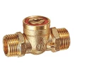Изображение товара Кран шаровой Giacomini R610 R610Y003 1/2″ Ду15 выпускной полнопроходной, двухходовой, латунь, уплотнение - PTFE, наружная резьба, под отвертку