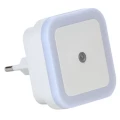 Изображение товара Светильник светодиодный IEK LIGHTING 018 0.4 Вт ночной, цветовая температура 6500K, световой поток 1.4 Лм, IP20, форма – квадрат, цвет - белый