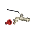 Изображение товара Кран шаровой Remsan 1/2″ Ду15 Ру16 стандартнопроходной, двухходовой, латунь, наружная резьба / штуцер, ручка-рычаг, с пластиковым соединением под шланг, водоразборный