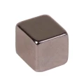 Изображение товара Магнит неодимовый REXANT 5х5х5мм, форма - куб, сила сцепления - 0.95кг, 16шт