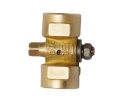 Изображение товара Кран для манометра трехходовой ВИПРА КПТ 3.00.00 (11Б18бк) Ду15 Ру16 латунный, внутренняя резьба G1/2″- М20Х1,5 без рукоятки и фланца