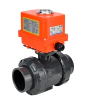 Кран шаровой DN.ru BV4242E-FP-GRM-ISO Дн32 Ру10 полнопроходной, клеевой с разборным муфтовым соединением, корпус - НПВХ, шар - НПВХ, уплотнение - EPDM, с электроприводом DN.ru QT-N-003EM-O1-220VAC-У1 MINI