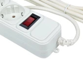 Фильтр сетевой EKF UFP10-375-6 5м 6 гнезд 2200Вт, сила тока 10А, сечение провода 3x0.75 мм2, с заземлением, цвет - белый