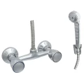 Смеситель для душа Центр Сантехники Стандарт ЦС 293/3-4 двуручный с душевым гарнитуром, керамическая кран-букса, маховики Глобо, серебристый Смеситель для душа Центр Сантехники Стандарт ЦС 293/3-4 двуручный с душевым гарнитуром, керамическая кран-букса, маховики Глобо, серебристый