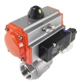 Кран шаровой DN.ru BV3232P(2pc)-FP-T-ISO-H Ду15 Ру63, полнопроходной внутреннняя резьба, нержавеющая сталь SS316, уплотнение - PTFE, с пневмоприводом PA-SA-052 с возвратными пружинами, с пневмораспределителем 4V320-08 220В