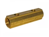 Коллектор латунный GIACOMINI R551 1 1/4″ Ду32 Ру16 ВР на 2 выхода 1/2″ ВР межосевое расстояние 50мм