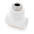 Тройник Remsan PPR Дн20х1/2″ Ру25 с накидной гайкой белый
