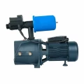 Насосная станция Unipump АКВАРОБОТ JSW 55 поверхностная, корпус - чугун, мощность - 1кВт, напор - 40м, производительность - 70л/мин, 220В, объем гидроаккумулятора - 2л