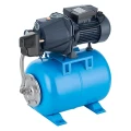 Насосная станция Unipump AUTO JET 100 S поверхностная, корпус - сталь, мощность - 0.75кВт, напор - 43м, производительность - 60л/мин, 220В, объем гидроаккумулятора - 50л, 92102