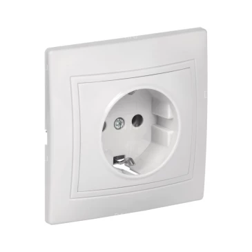 Розетка GENERICA KVARTA  РС10-3-КБ 1-местная, сила тока - 16A, с заземлением, способ монтажа - cкрытый, материал - керамика, степень защиты - IP20, без защитных шторок, цвет - белый, кратно 10шт