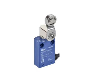 Выключатель концевой IEK KKV12-P105-1-67 элемент управления — рычаг с роликом, напряжение питания 1.5А, степень защиты IP67