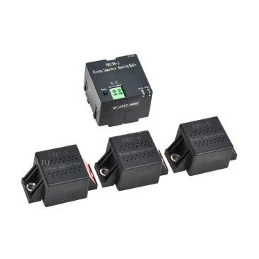 Модуль контроля температуры для выключателей расцепителями TT IEK ARMAT AR-A TMM-3 с тремя беспроводными датчиками AR-ACBD-EA-000-0-08-C