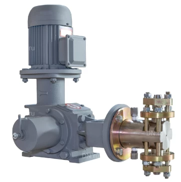 Насос дозировочный Россия НД 1,0Р-250/10-К14А, мощность - 0.55кВт, напор - 10атм, производительность - 250л/час, 380В