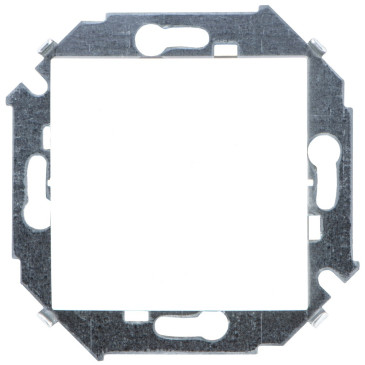 Переключатель одноклавишный Simon 15 проходной скрытой установки, номинальный ток - 16 А, степень защиты IP20, механизм, цвет - белый