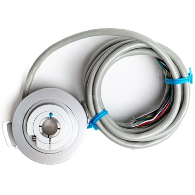 Энкодеры инкрементальные LANBAO ENI58KB12, материал корпуса - алюминиевый сплав, сквозной вал - 12мм с задним зажимом, разрешение - 1024-57600имп/об, выход - HTL, кабель - 1-5м, напряжение - 8-30В, IP50