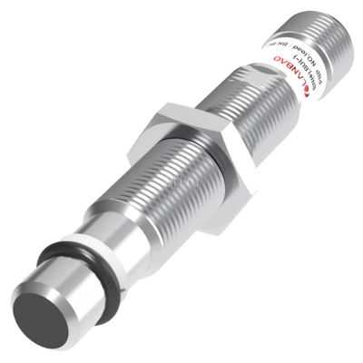 Датчик индуктивный LANBAO LR12XBF15DPCB-E2 резьбовой, монтаж - заподлицо, расстояние срабатывания - 1.5мм, тип выходного сигнала - PNP NC, соединение - разъем M12, материал корпуса - сталь нержавеющая, IP68